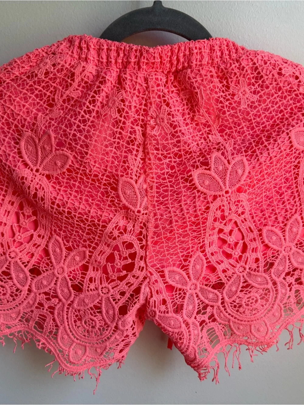 Alya Pink Crochet Lace Drawstring Shorts size Small